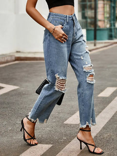 Trendy Frayed Slim-Fit Cropped Jeans