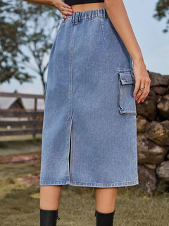 Versatile Slim-Fit Washed Cargo Skirt