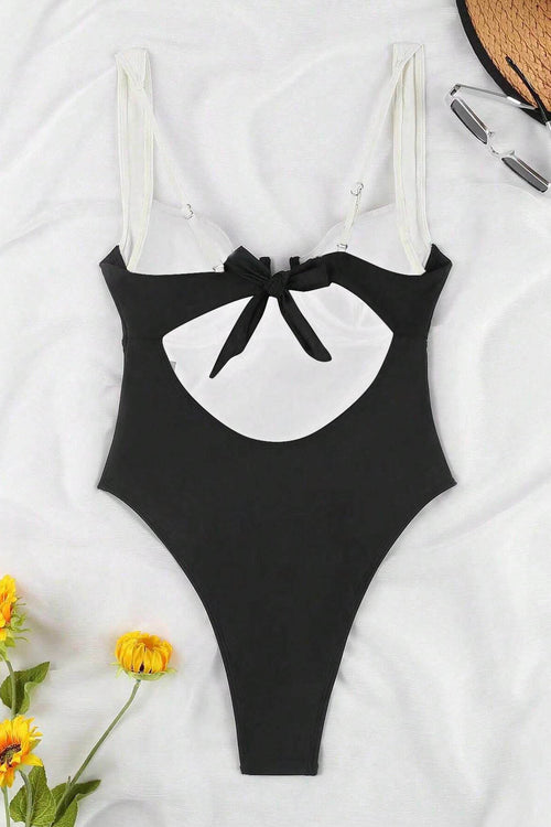 Black And White Patchwork U-Neck One-Piece Swimsuit